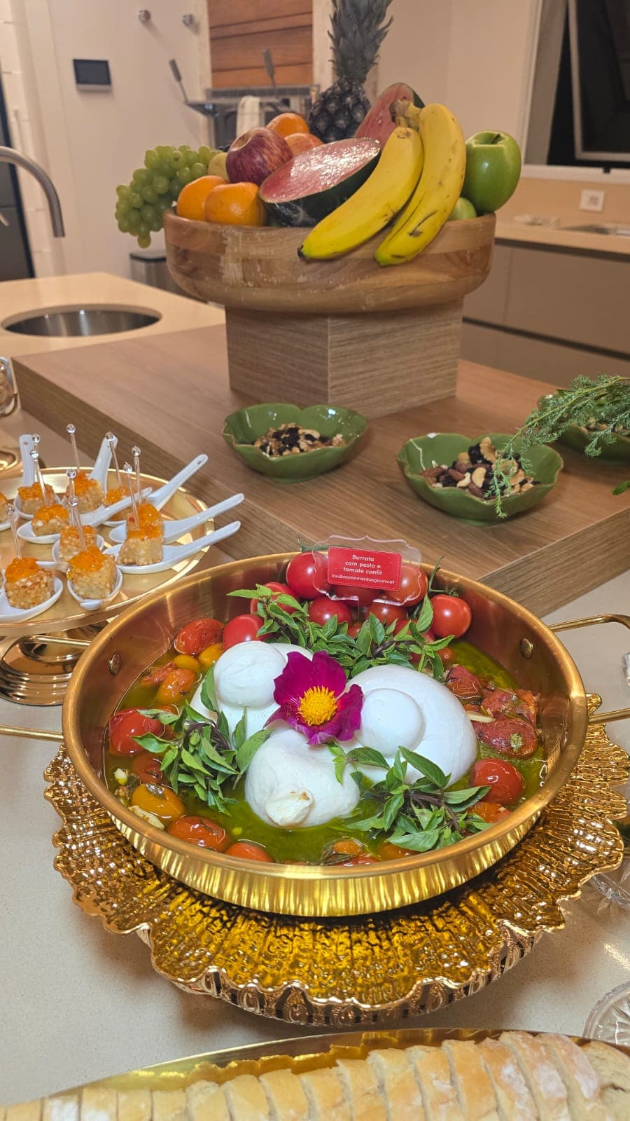 Burrata com pesto