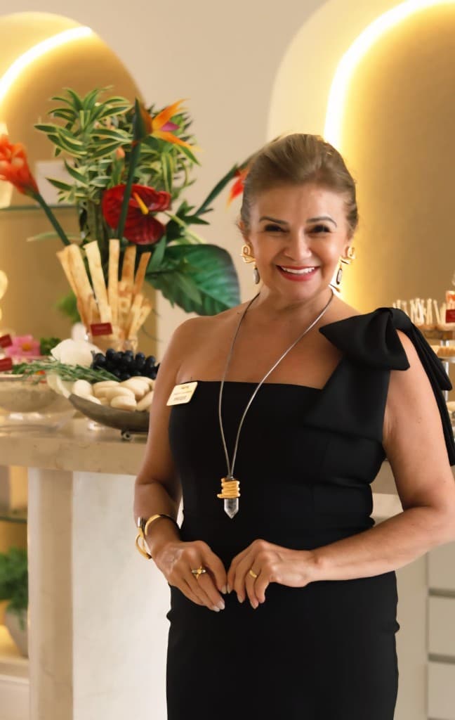 Fundadora da Sídina Momentos Gourmet em evento gourmet